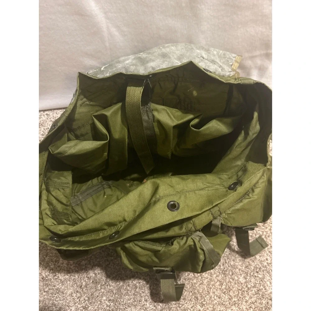 US Military ALICE Field Pack LC-1 Medium Rucksack Olive Drab Green Vintage Bag